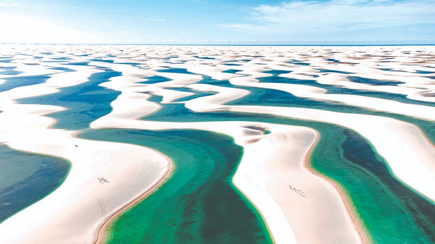 Dunas e lagoas cristalinas dos Lençóis Maranhenses em Barreirinhas